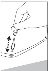 BRANDT BFL5636BW - Remember that before defrosting the appliance and cleaning the back part of the appliance body you must disconnect the appliance from the electrical energy supply socket by pulling the plug out of the electricity outlet. - 1