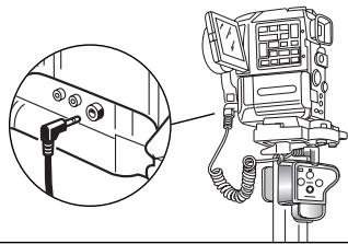 MANFROTTO 521PRO - Collegamento alla videocamera - 3