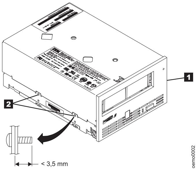 TANDBERG LTO2 - Etape 4. Installation de l'unité de bande dans le boîtier - 1
