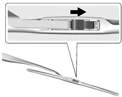 CADILLAC ATS 2013 - Remplacement du balai d'essuie-glace - 1