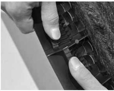 GAF TRUSLATE RIDGE VENT ATTIC EXHAUST VENTILATION - Using The EasyTear™ System - 2