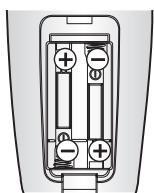SAMSUNG SR8895 NAVIBOT SILENCIO - - De batterijen in de afstandsbediening plaatsen - 2