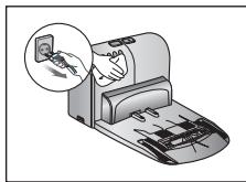 SAMSUNG SR8980 NAVIBOT - Let erop dat u voor het reinigen van de oplader het netsnoer voor de veiligheid uit het stopcontact haalt. - 1