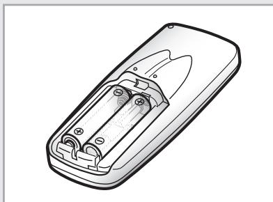 SAMSUNG AQV09NSAX - Insertion des piles dans la télécommande - 2