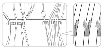 SAMSUNG UE-32C4000 - Wall-Mount Type - 3