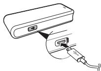 SAMSUNG HM7000 - Chargement de l'oreillette avec le chargeur portatif - 1