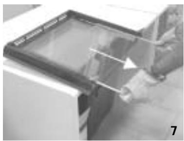 WHIRLPOOL AKZ 212 WH - Pour remonter la porte : - 2