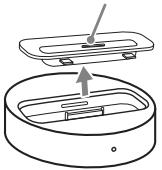 SONY TDM-IP10 - De iPod-dockadapter verwijderen - 1