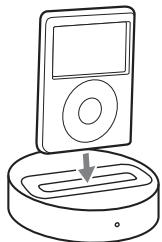 SONY TDM-IP10 - De iPod in de connector van het apparaat plaatsen - 2