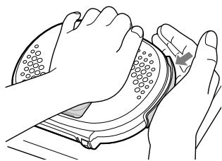 SONY RDP-NWR100 - Cierre la cubierta de la unidad y ajuste los cierres. - 2