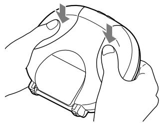 SONY RDP-NWR100 - Libere los cierras. - 1