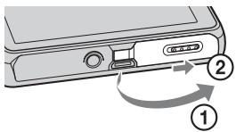 SONY CYBER-SHOT DSC-T110D - Inserir a bateria/cartão de memória (venda separamente) - 4