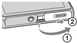 SONY CYBER-SHOT DSC-T110D - Introducerea accumulatorilor / cardului de memorie (se vinde separat) - 4