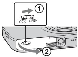 SONY CYBER-SHOT DSC-WX80B - Inserimento della batteria - 1