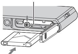 SONY DSC-TX30 - Czyszczenie po użyciu aparatu pod wód lub w jej=Poblizu - 3