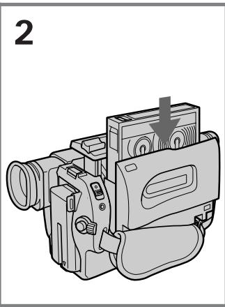 SONY CCD-TR940 - To remove the battery pack - 3