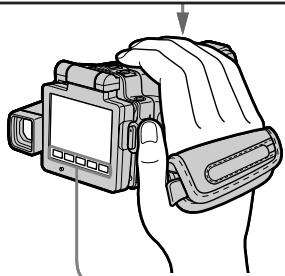 SONY DCR-IP210E - Контроль воспроизводимого изображения на экране ЖКД (стр. 55) - 2