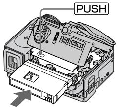SONY DCR-PC3 - Using a car battery - 2