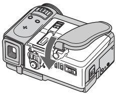 SONY DCR-PC3 - Using a car battery - 3
