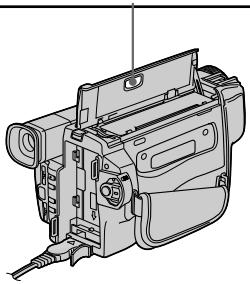 SONY DCR-TRV125E - YctaHOBKa Kaccetbl (cTp. 19) - 2
