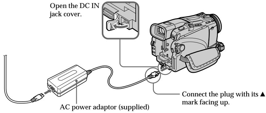 SONY DCR-TRV24E - Connecting the mains lead (p. 30) - 1