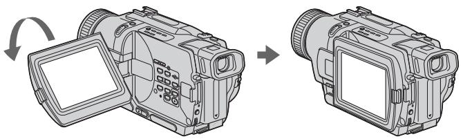 SONY DCR-TRV530E - Bo Bpem KOnTpOJa Ha 3KpaHe XXd - 1