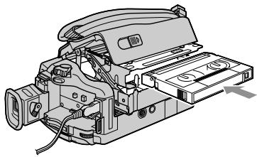SONY DCR-TRV738E - Установка кассеты (стр. 25) - 3