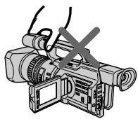 SONY DCR-VX2000E - 4 - 4