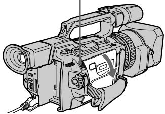 SONY DCR-VX2000E - 1 - 2