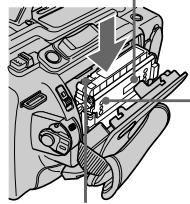 SONY DCR-VX2000E - 2 - 1