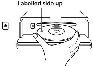 SONY MDX-C8500R - Listening to a CD with CDX-C8000RX/CDX-C8000R only - 1