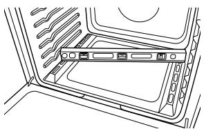 WHIRLPOOL WEE745H0FH - Réglage de l'aplomb de la cuisine - 2