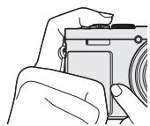 PANASONIC TZ70 - ■Tenir l'appareil photo - 1