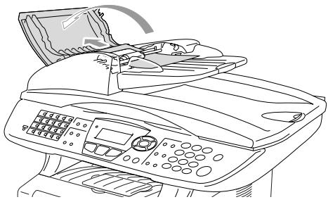 BROTHER MFC-8820D - Le document est coincé en haut du chargeur automatique ADF - 1