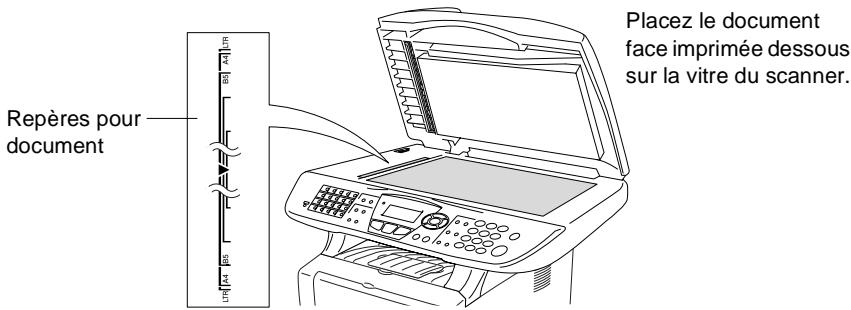 Repères pour document Placez le document face imprimée dessous sur la vitre du scanner.