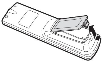 SHARP BD-HP21U - Insertion des piles dans la télécommande - 1