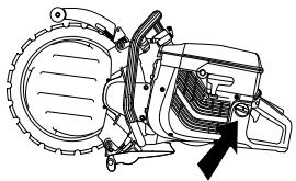 HUSQVARNA K 960 RING - Remplissage de carburant - 2