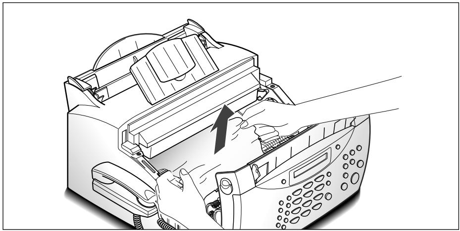 SAMSUNG LASER SF-5100 - Tirez délicatement la feuille vers vous. - 1