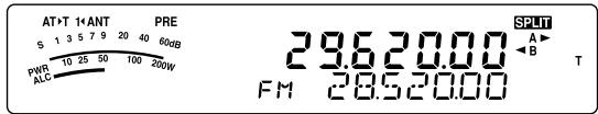 AT+T 1+ANT PRE S 1 3 5 7 9 20 40 60dB PWB 10 25 30 100 200W ALC 29.6 20.00 FM 28.5 20.00 SPLIT A ▶ ← B T