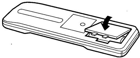 DENON RC-176 - Insertion des piles sèches - 3