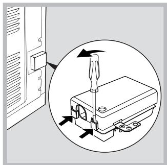 HOTPOINT UT 89ES P.20 X/HA - Montaje del cable de alimentación eléctrica - 1