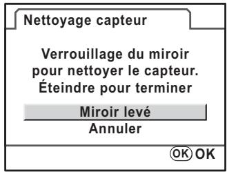 PENTAX K-M - Utilisez le bouton de navigation (▲▼) pour sélectionner [Miroir levé]. - 1