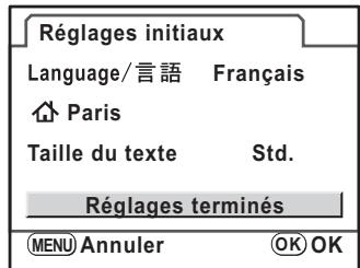 PENTAX K-M - Appuyez sur le bouton de navigation () . - 2