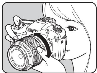 PENTAX K20D - Regardez le sujet dans le viseur. - 1