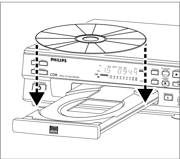 PHILIPS CDR560 - Mise en place des disques - 1
