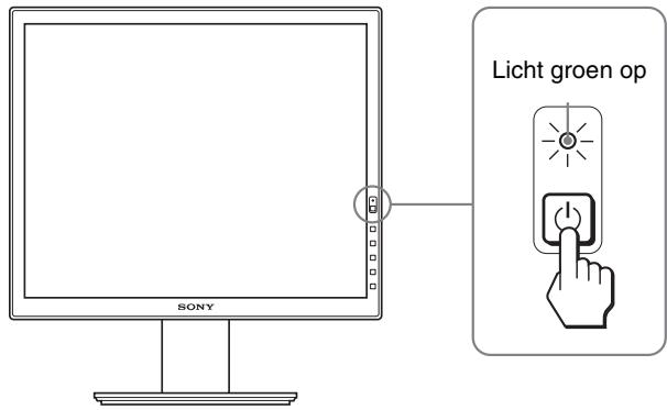 SONY SDM-S95AR - Installing 6: Het beeldscherm en de computer aanzetten - 1