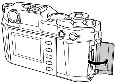 EPSON R-D1 - Installation de la carte mémoire - 1