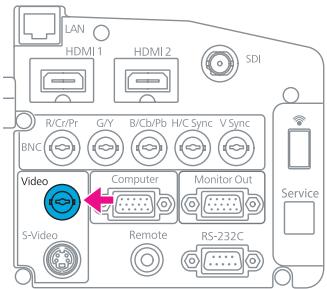 EPSON EB-Z8455WU - Connexion à un équipement vidéo - 12