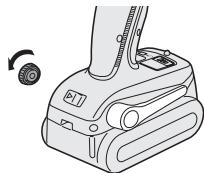 PANASONIC EY7540 - Modifica del lato del gancio da cintura - 2