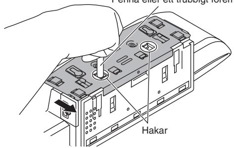 PANASONIC SC-HC30 - Borttagning av encheten frän vöggen - 1